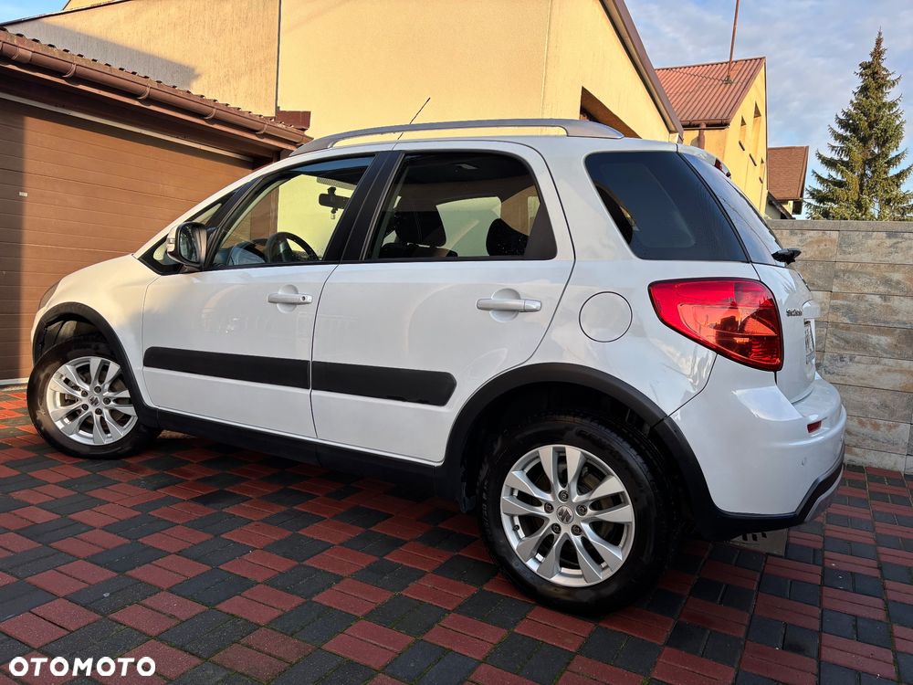 Suzuki SX4 1.6 VVT 4x4 Comfort - 7