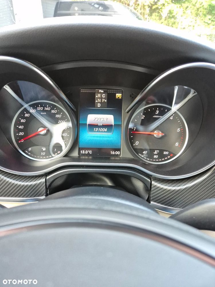 Mercedes-Benz Klasa V 300 d 4-Matic Exclusive 9G-Tronic (d³ugi) - 8
