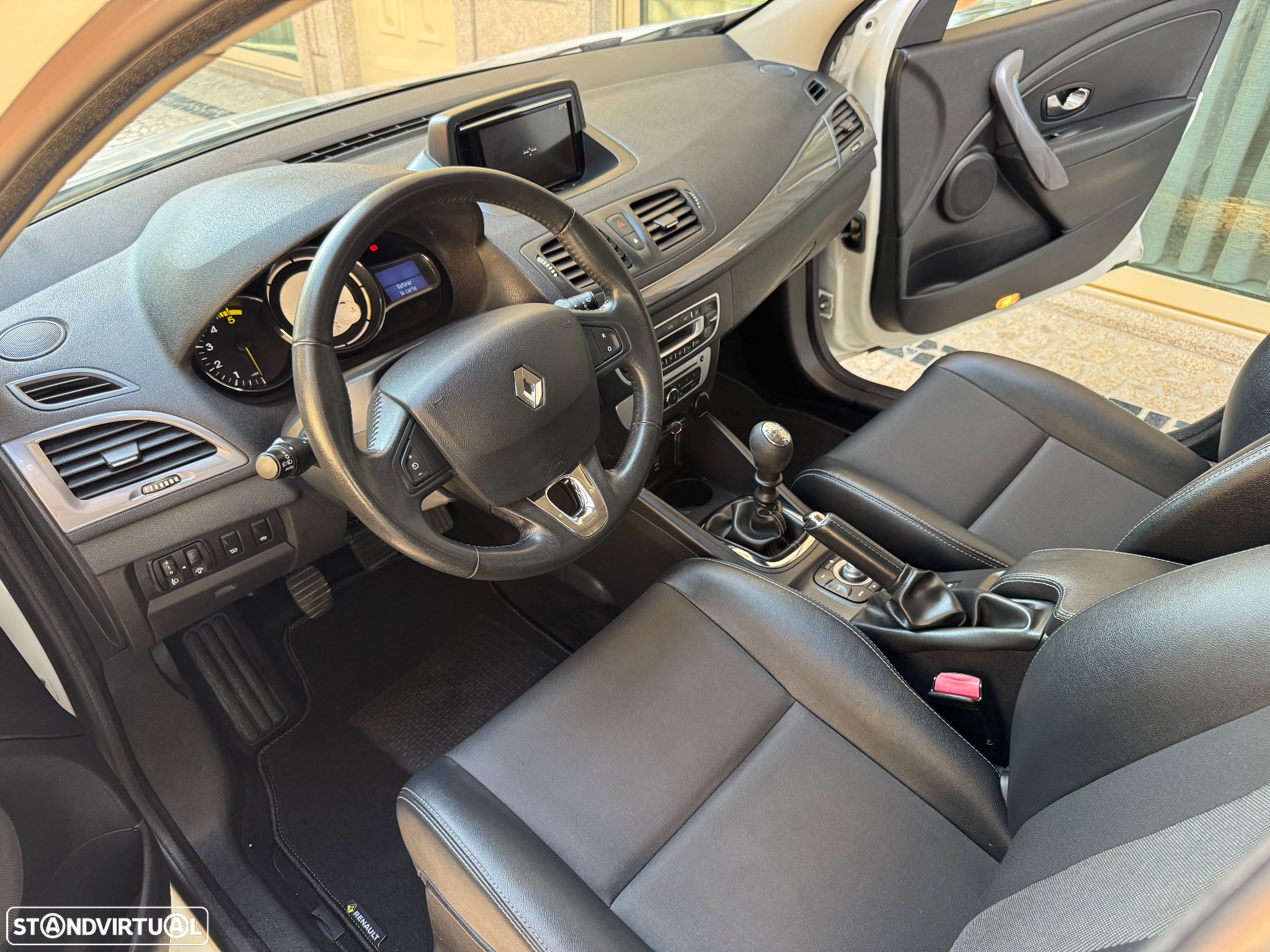 Renault Mégane 1.5 dCi Intens - 21
