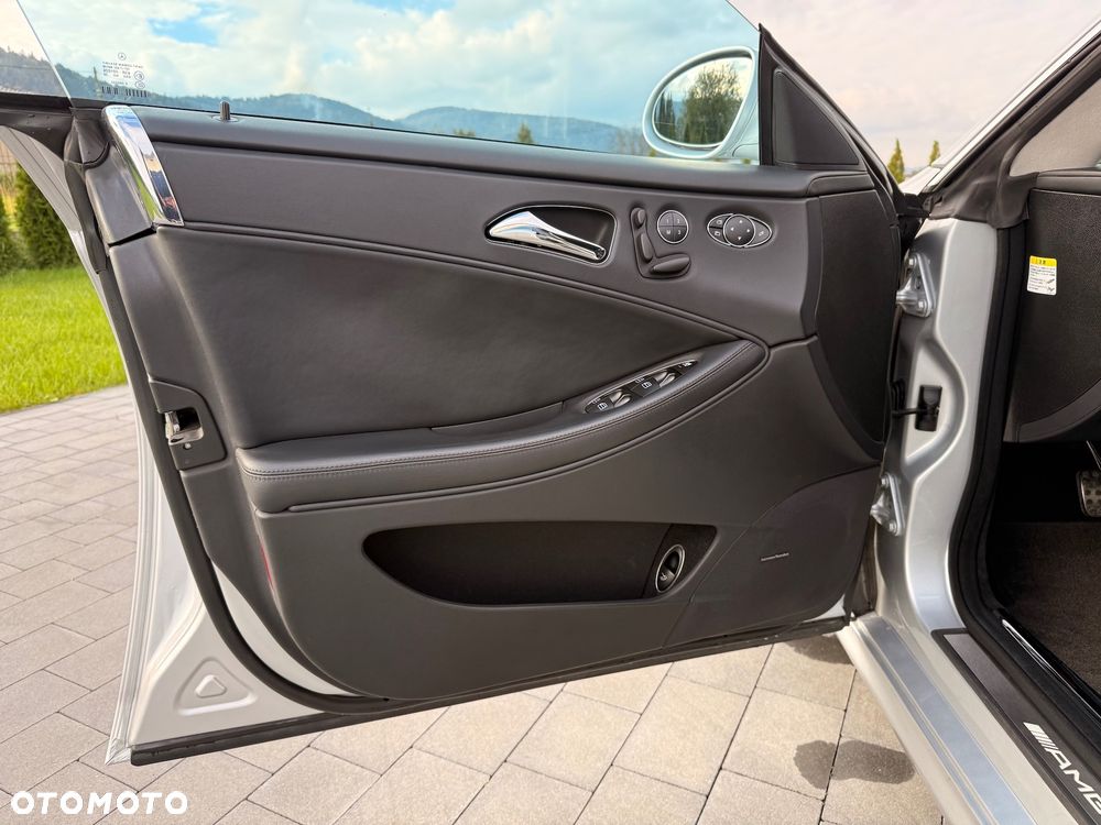 Mercedes-Benz CLS 63 AMG 7G-TRONIC - 8