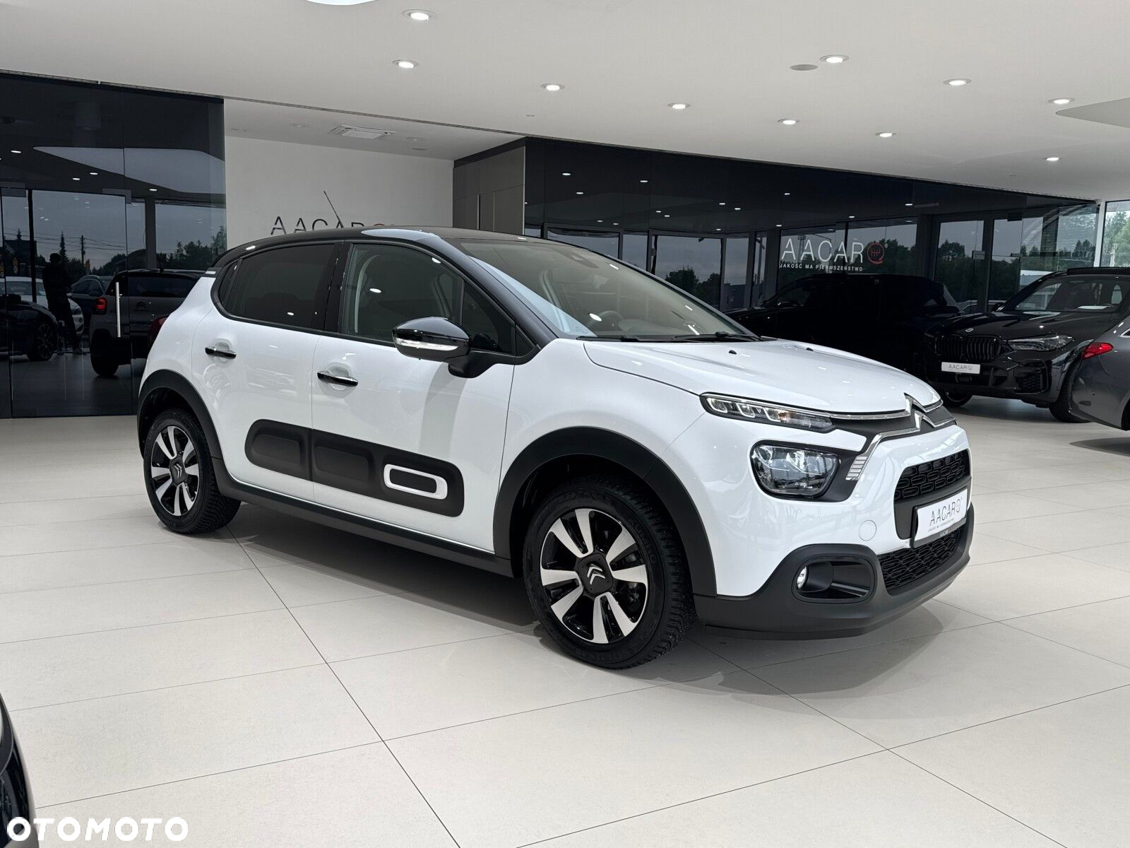 Citroën C3 1.2 PureTech Shine - 6