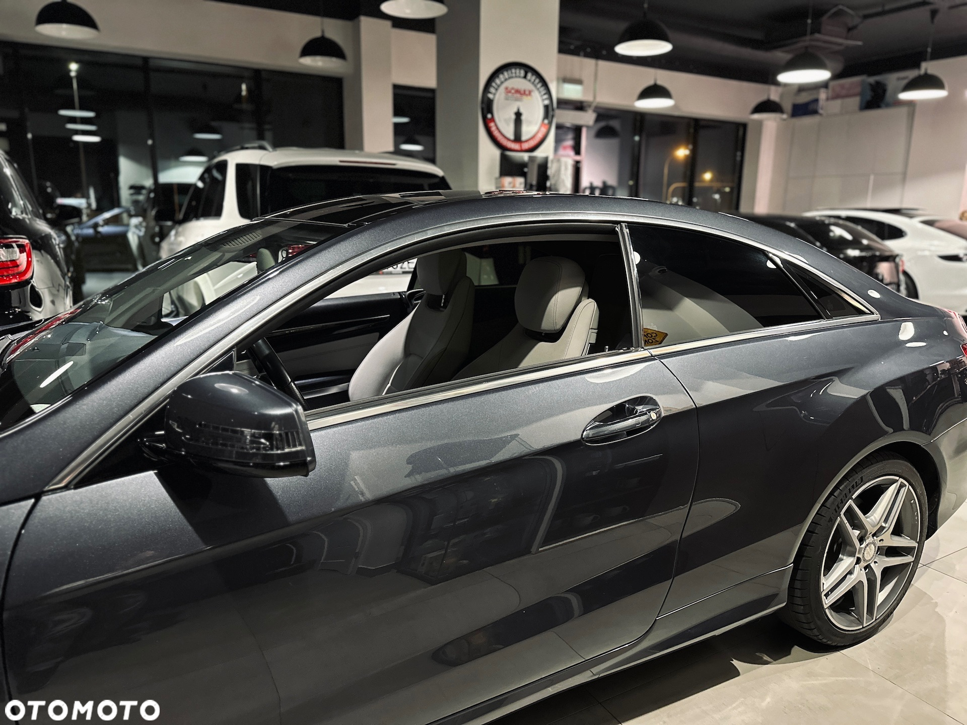 Mercedes-Benz Klasa E 500 - 7