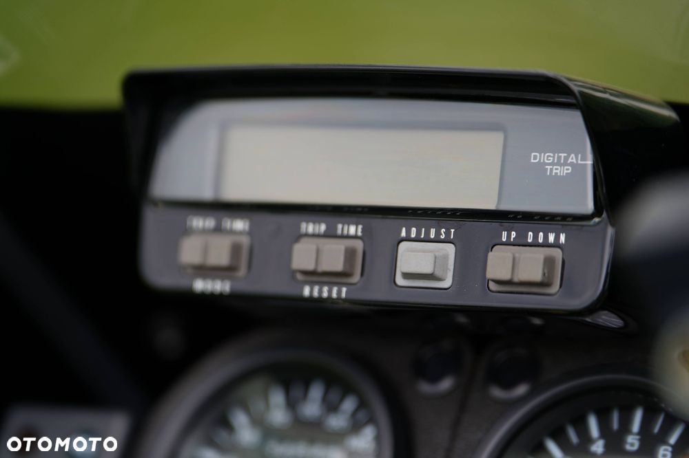 Honda XRV - 17