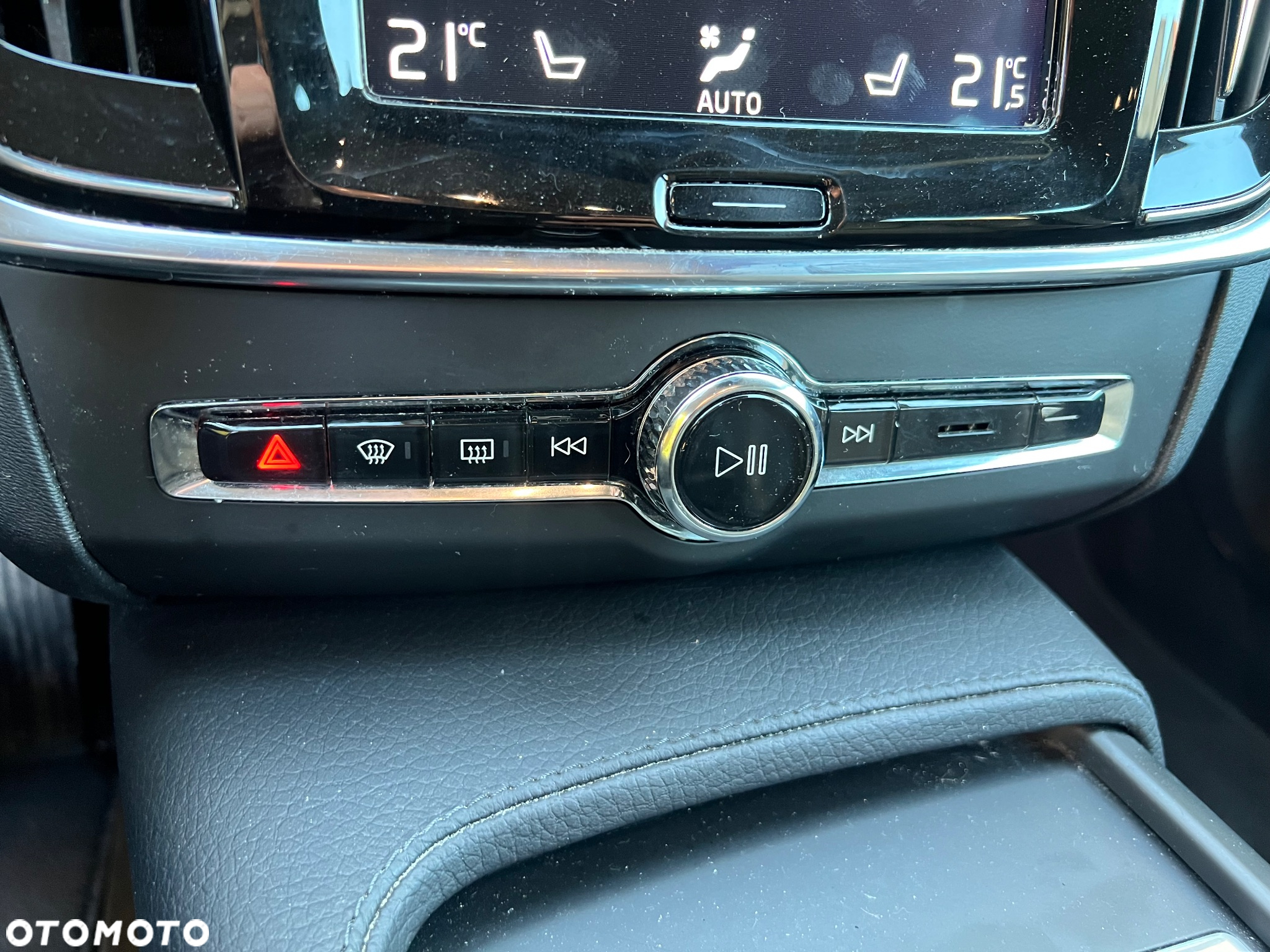 Volvo V90 - 25