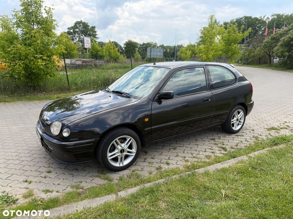 Toyota Corolla - 5
