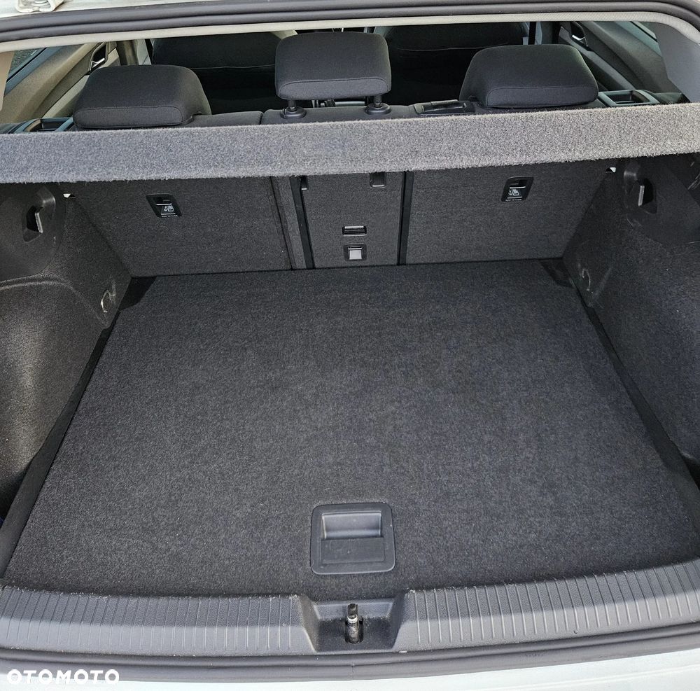 Volkswagen Golf 2.0 TDI Life - 21