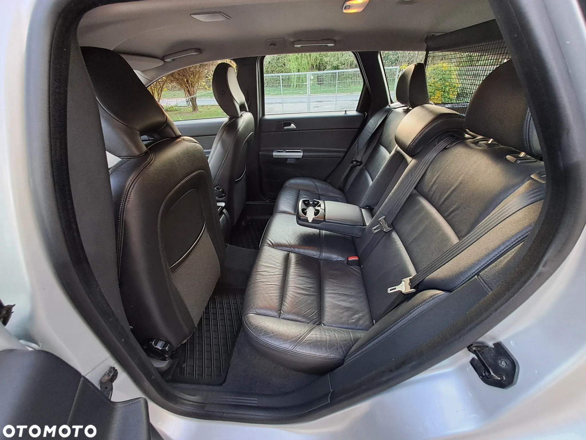 Volvo V50 - 15