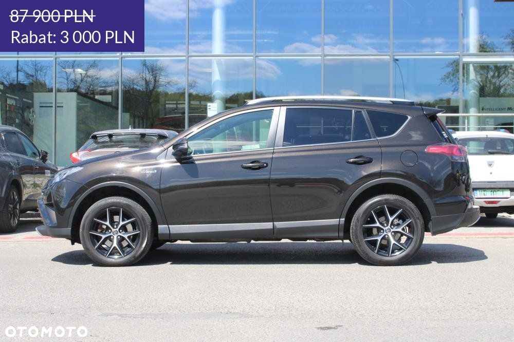Toyota RAV4 - 8