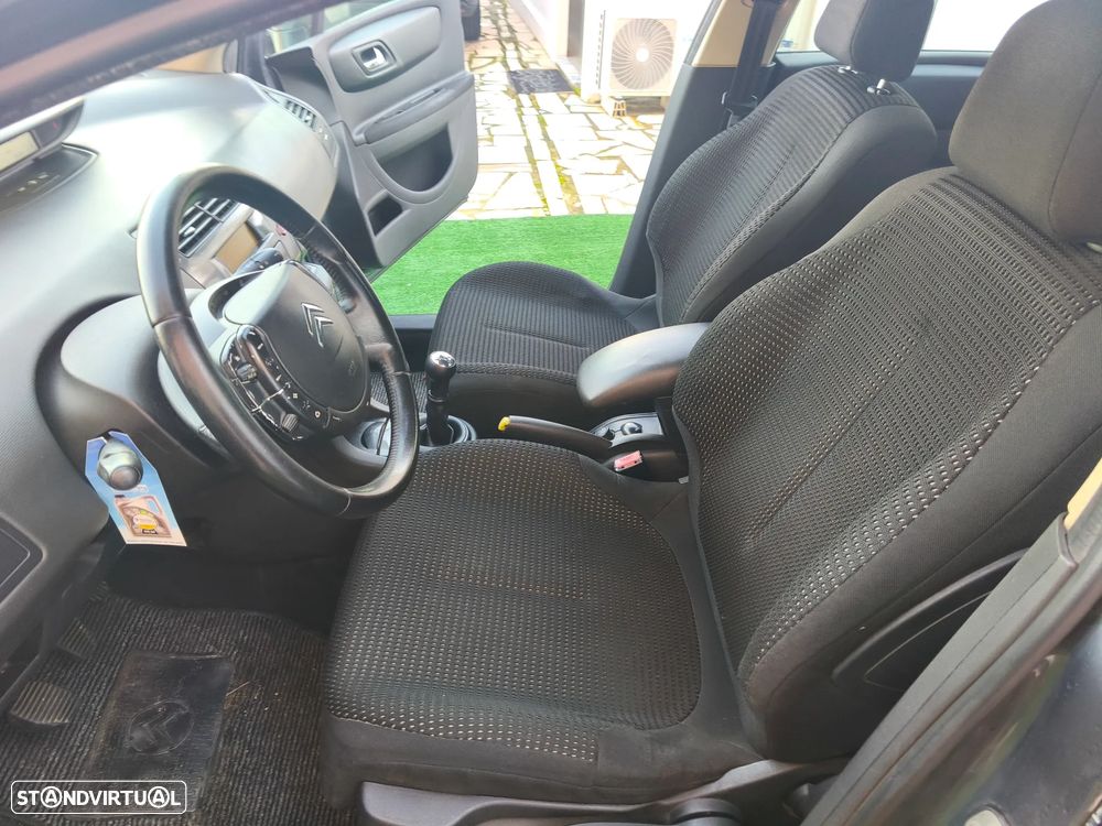 Citroën C4 1.6 HDi VTR Pack - 20