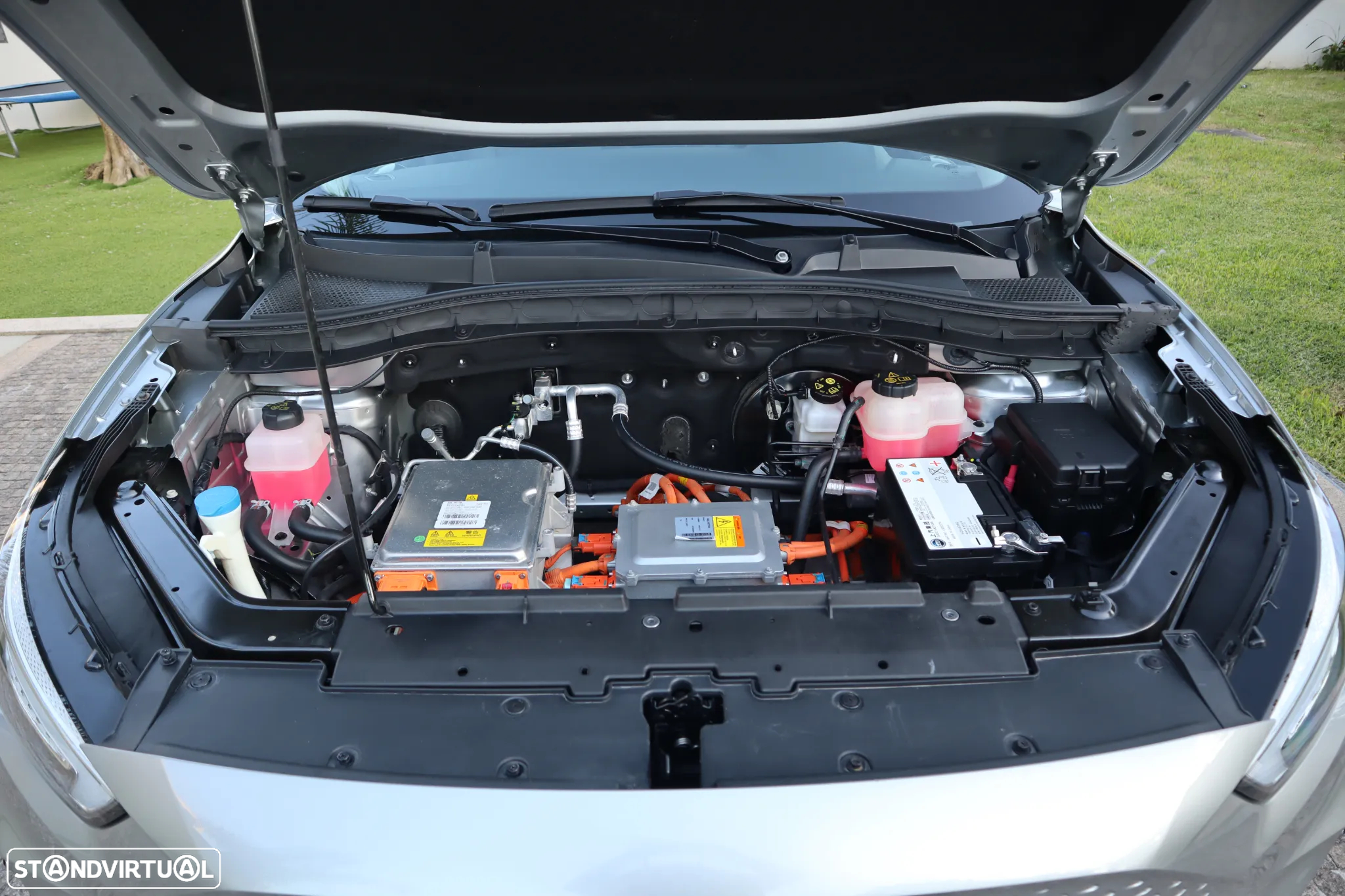 MG ZS EV 72.6 kWh Luxury - 12