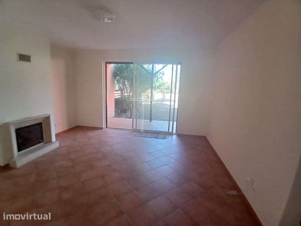 Apartamento T2, com logradouro - Herdade da Aroeira - Grande imagem: 4/21