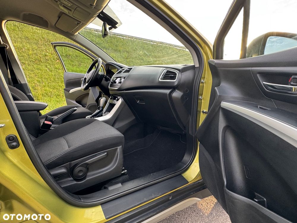 Suzuki SX4 S-Cross 1.6 VVT CVT 4x2 Comfort+ - 23