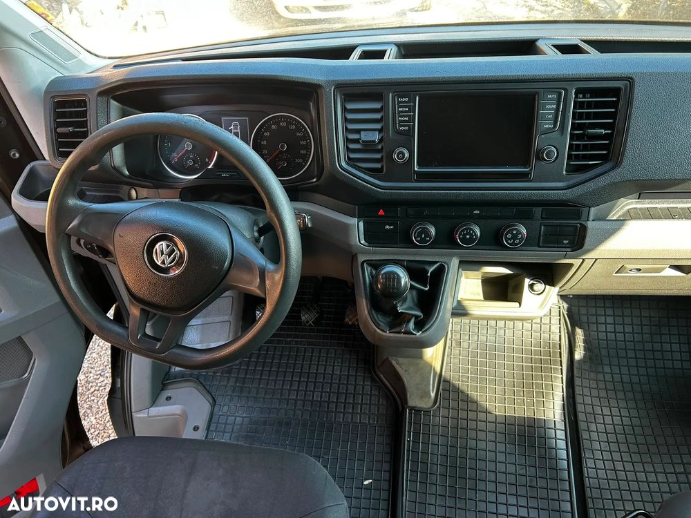 Volkswagen Crafter - 2
