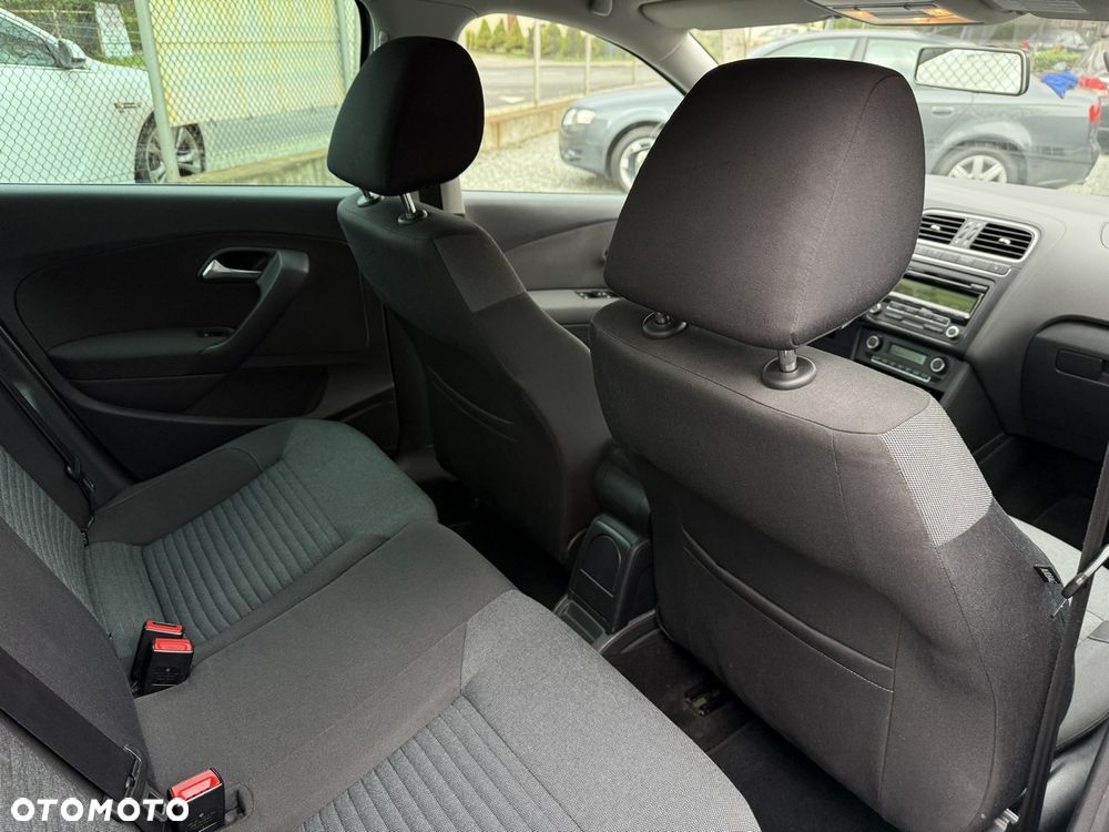 Volkswagen Polo 1.2 Comfortline - 19