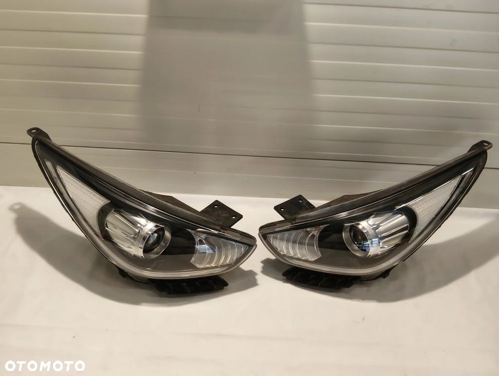 KIA Niro XENON KOMPLET LAMP PRZEDNICH D10R / D10L - 5