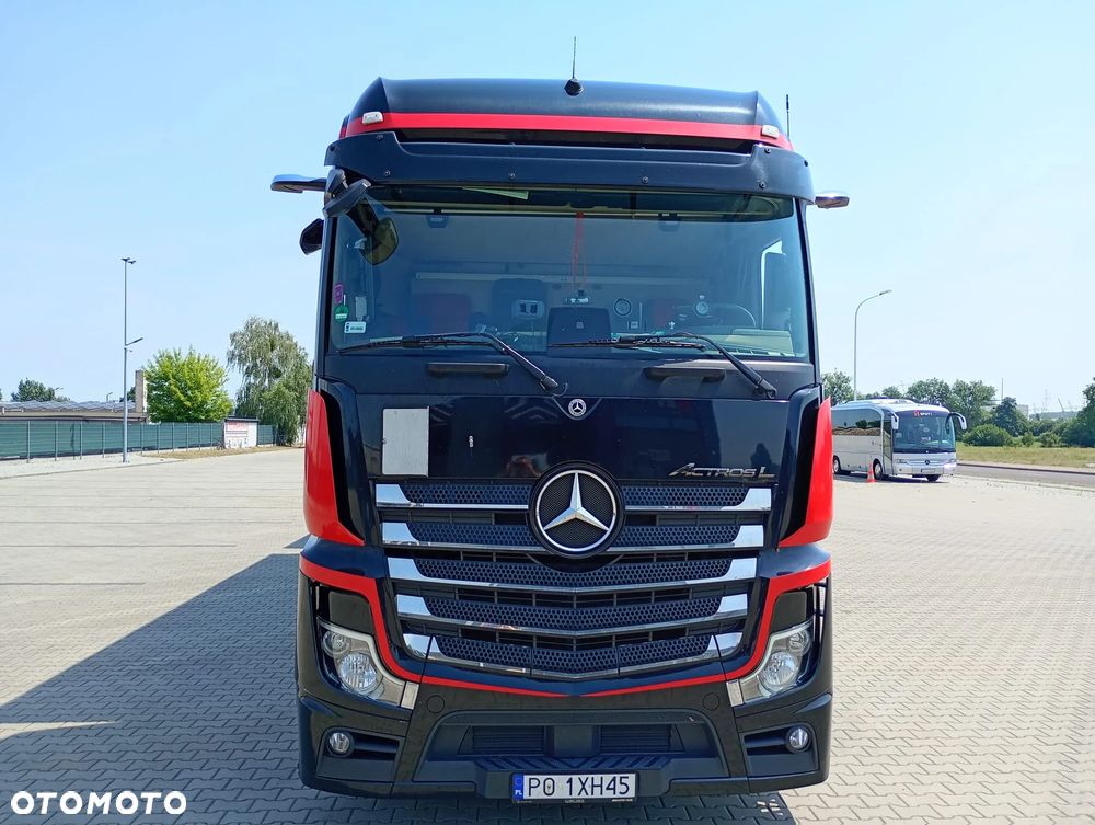 Mercedes-Benz ACTROS 2545 - 9