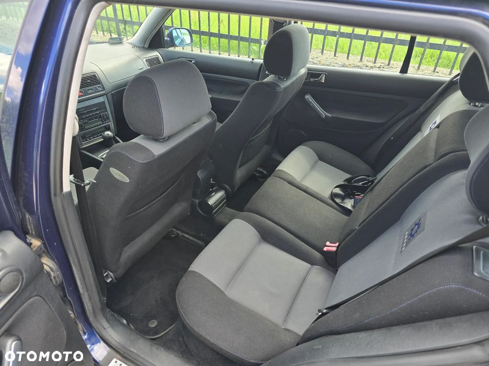 Volkswagen Golf - 9