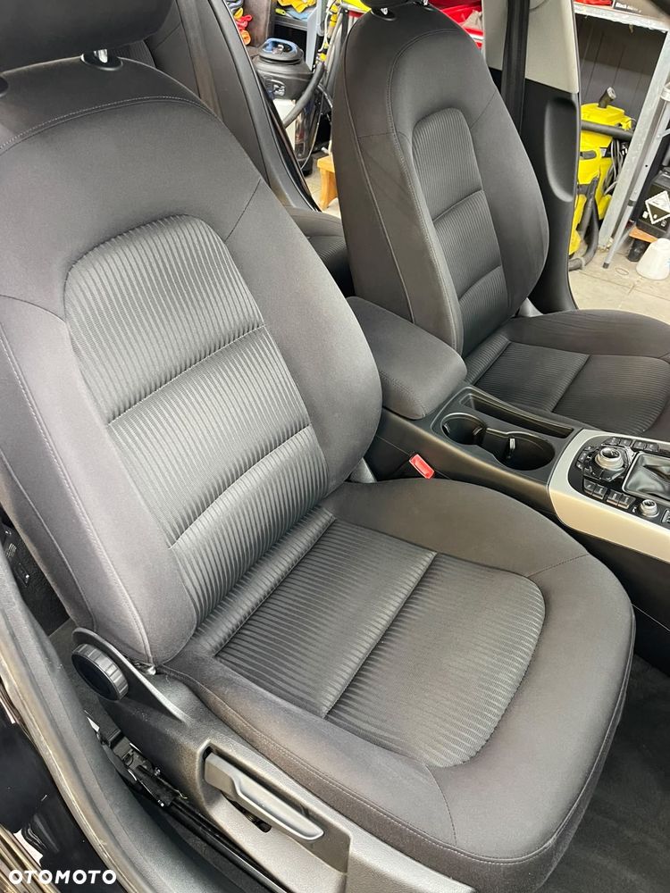 Audi A4 Avant 2.0 TDI DPF Attraction - 36