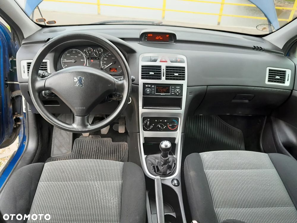 Peugeot 307 1.6 HDi - 13