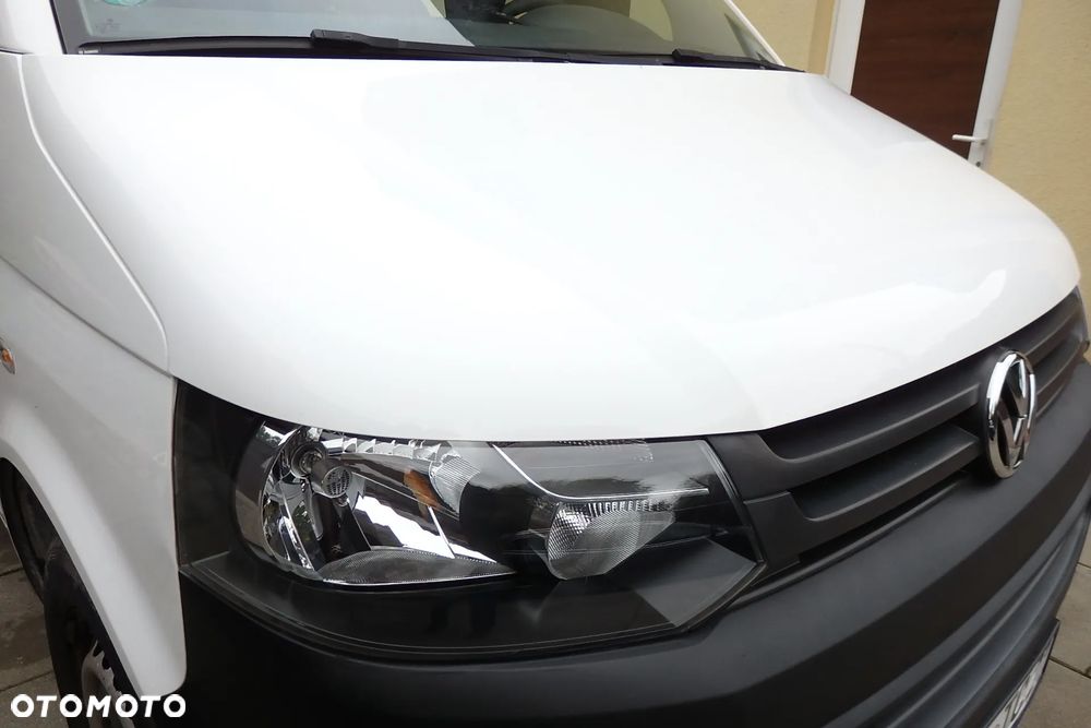 Volkswagen Transporter - 2