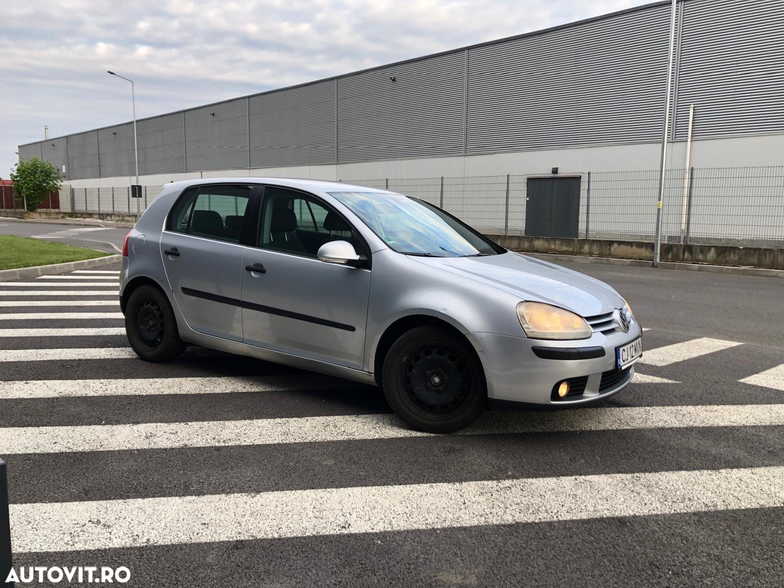Volkswagen Golf - 12