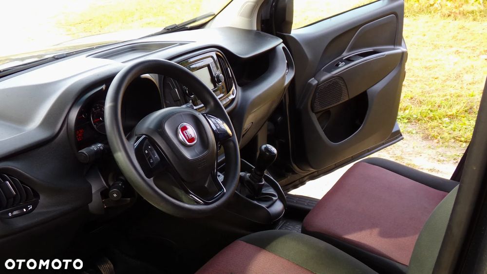 Fiat DOBLO MULTIJET MAXI * KLIMA * NAVI * SERWIS * ZADBANY ! - 15