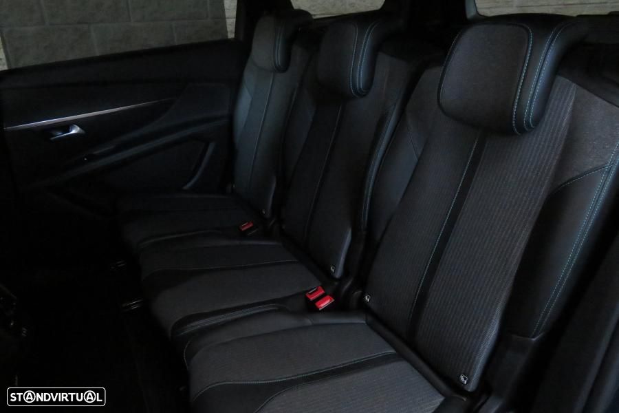 Peugeot 5008 1.5 BlueHDi Allure Pack - 29