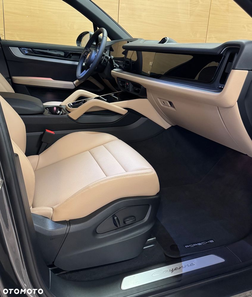 Porsche Cayenne Standard - 7