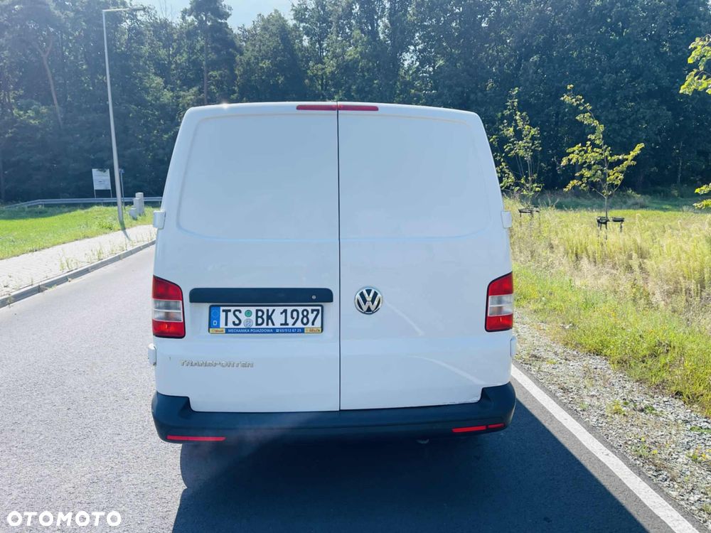 Volkswagen Transporter - 5