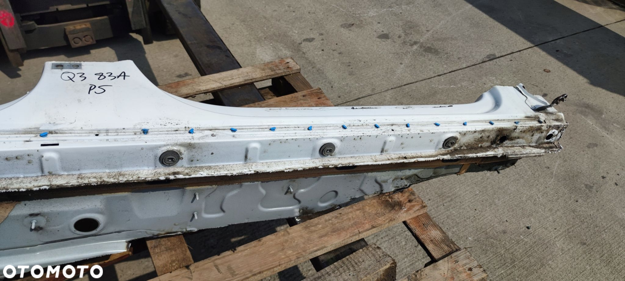 ĆWIARTKA PRÓG PRAWA STRONA AUDI Q3 II 83A F3B - 14