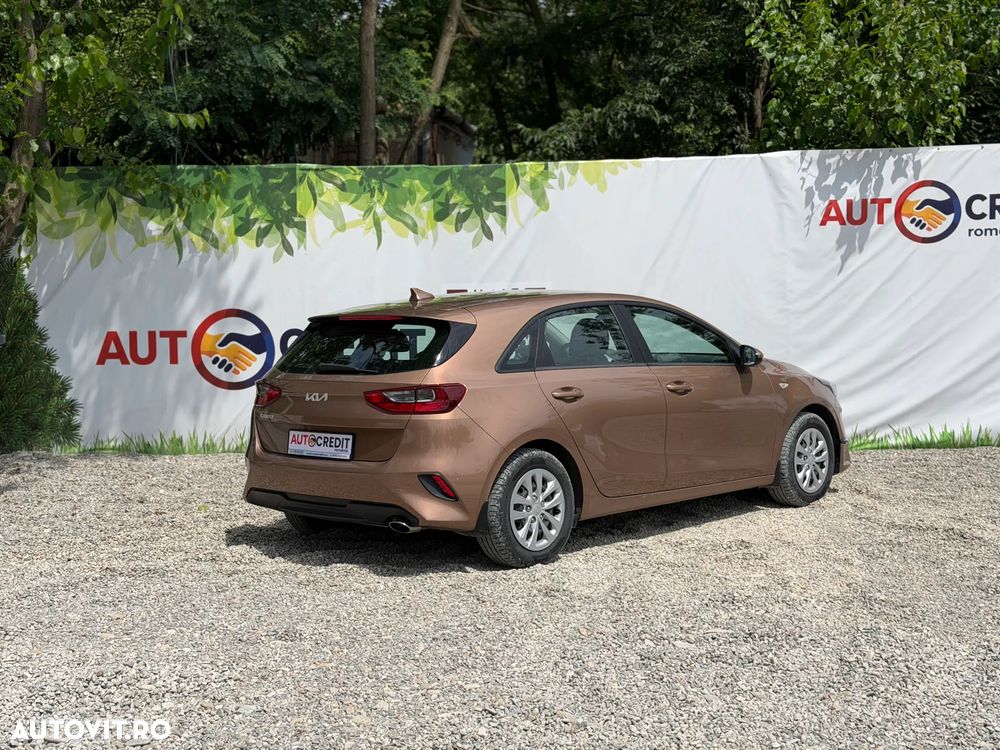 KIA Ceed 2022 — imagine 11