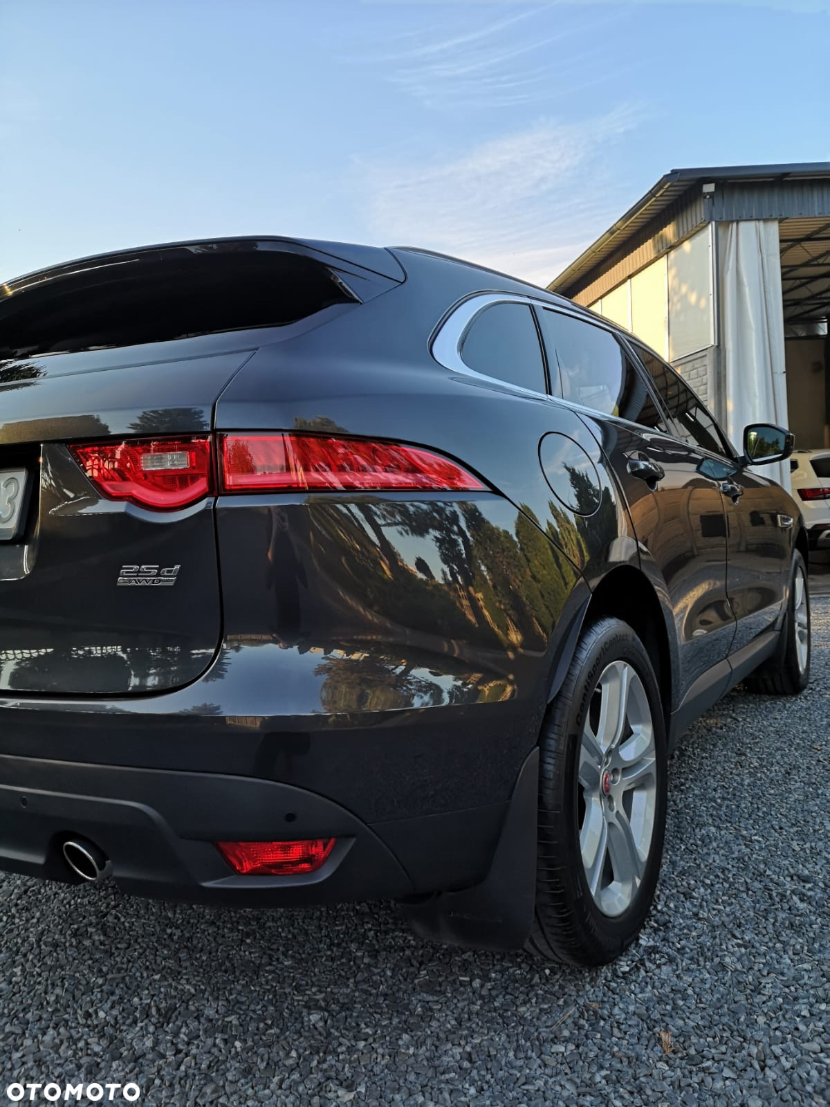 Jaguar F-Pace 2.0 i4D AWD Prestige - 4