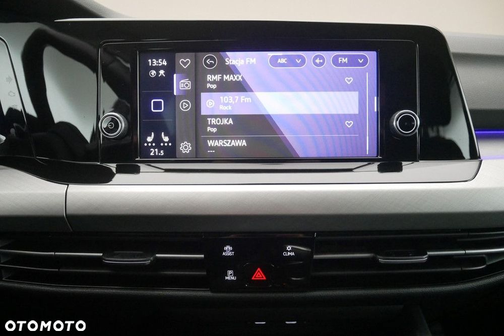 Volkswagen Golf 1.5 TSI Life - 10