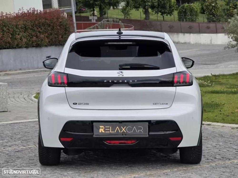 Peugeot e-208 50 kWh GT Line - 10