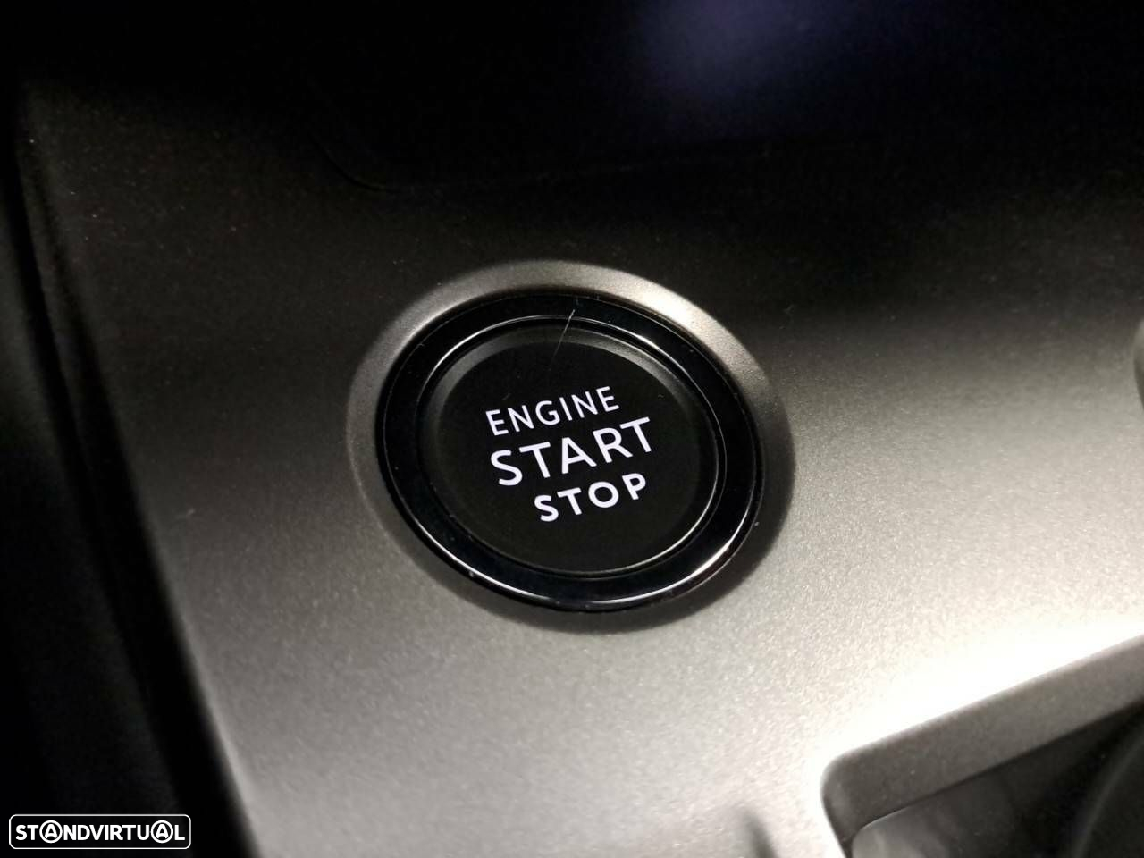 Peugeot 308 1.2 PureTech Allure EAT8 - 16