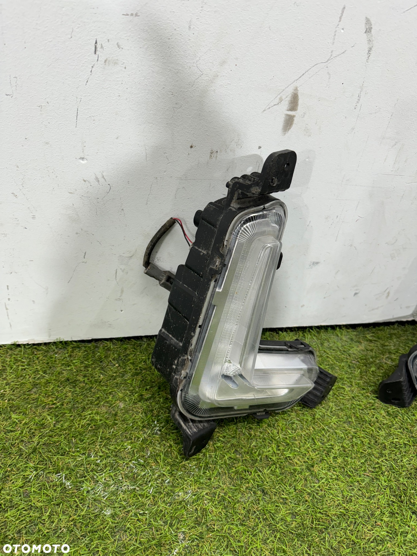 LED DRL Halogen Lewy I Prawy Maxus Deliver 3 - 5