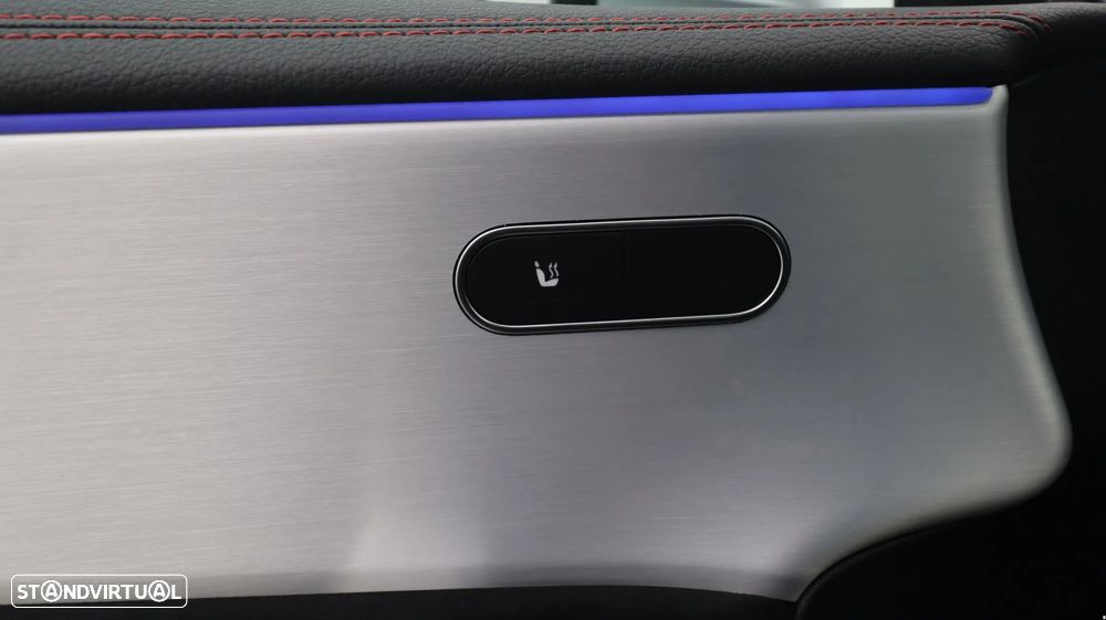 Mercedes-Benz CLA 250 e Shooting Brake AMG Line - 18