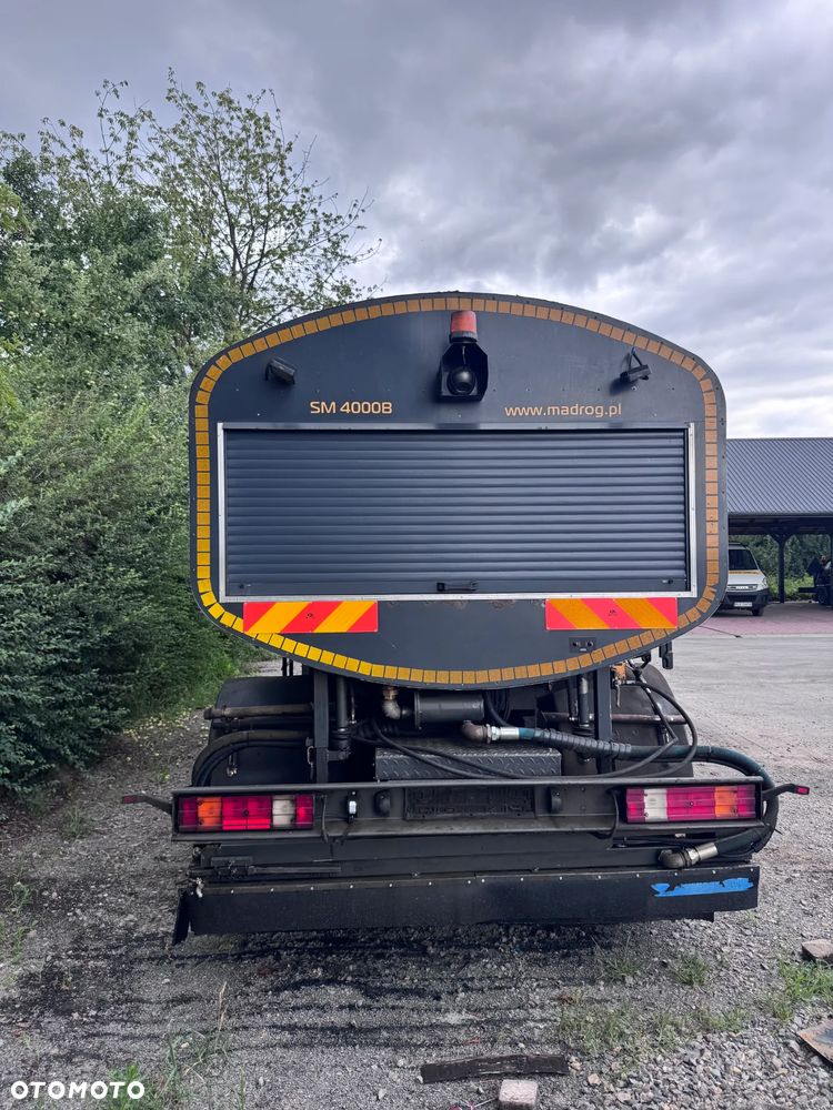 Mercedes-Benz AXOR - 4