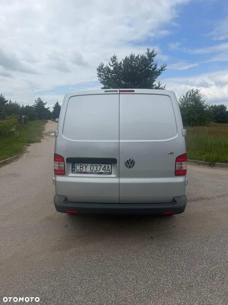 Volkswagen Transporter - 8