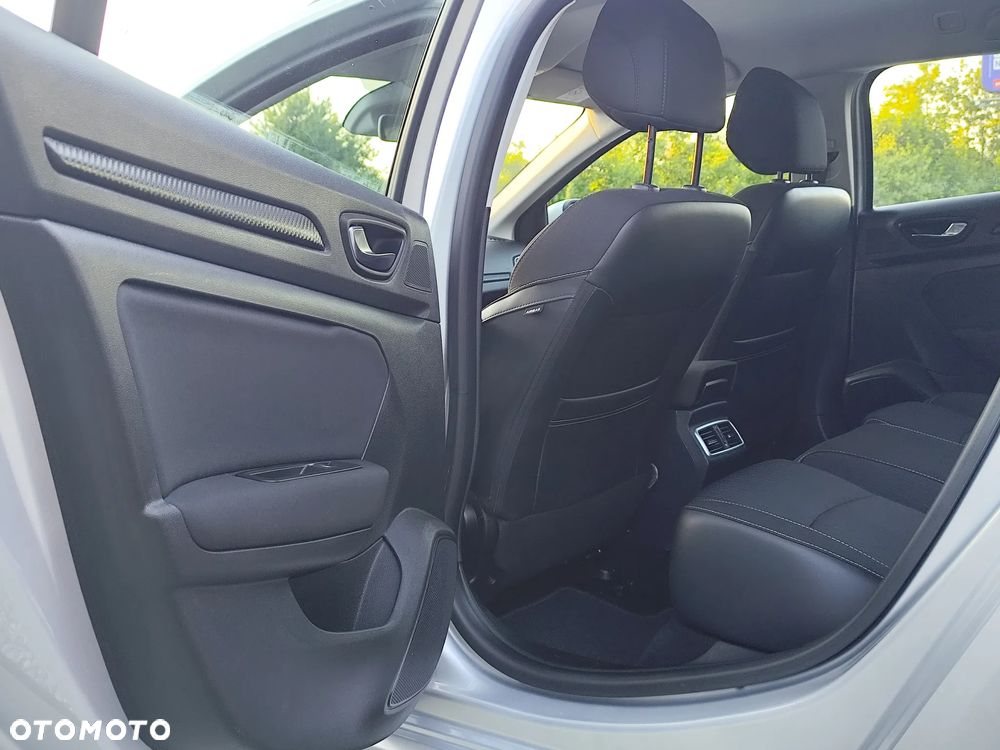 Renault Megane - 25