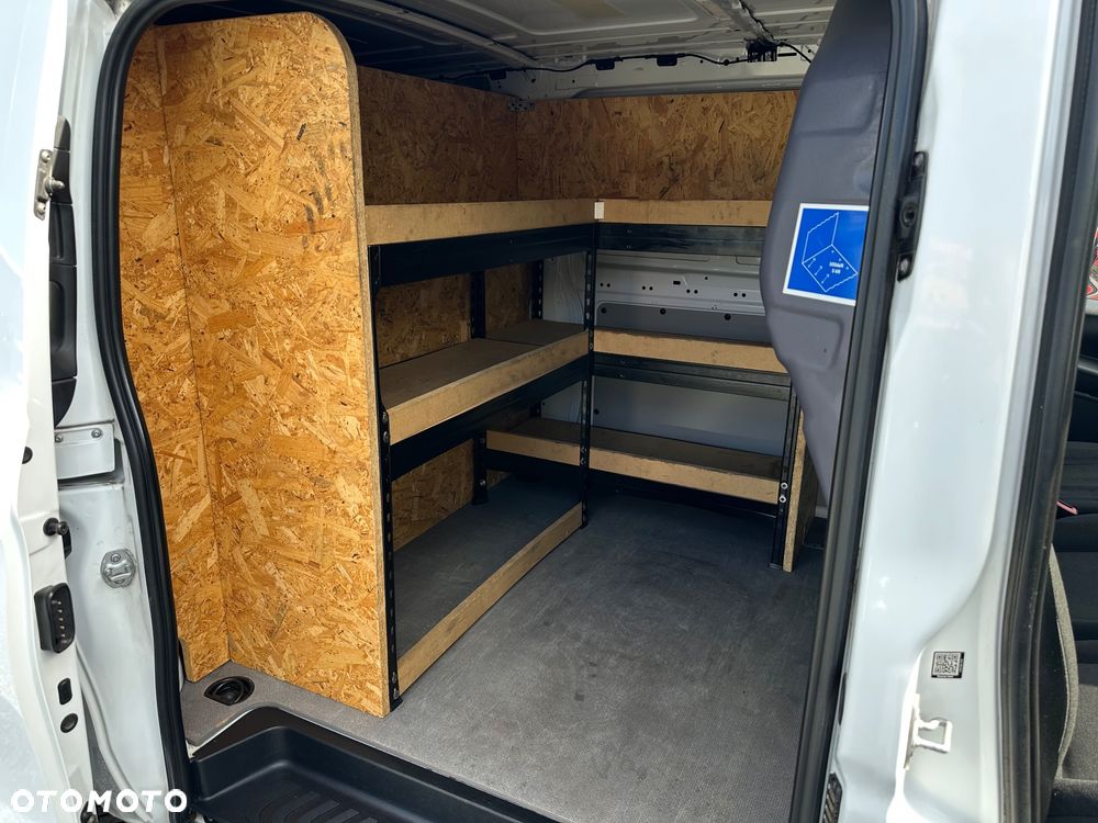 Mercedes-Benz VITO - 17