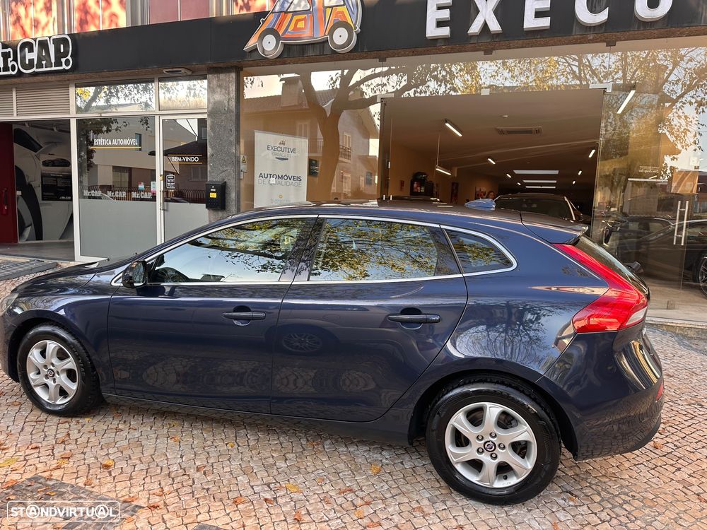 Volvo V40 D2 You - 10