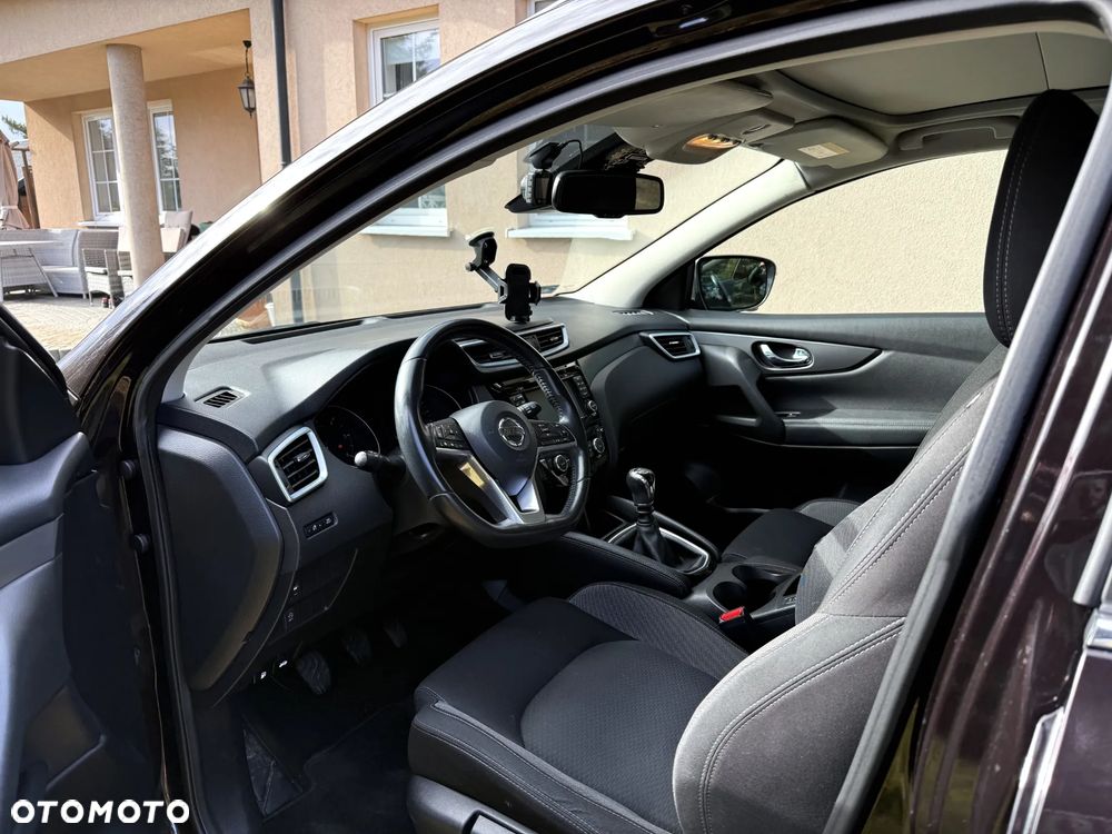 Nissan Qashqai 1.5 dCi N-Connecta - 12