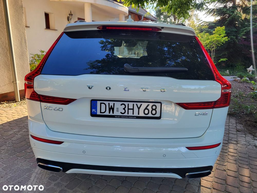 Volvo XC 60 D4 SCR R-Design - 20