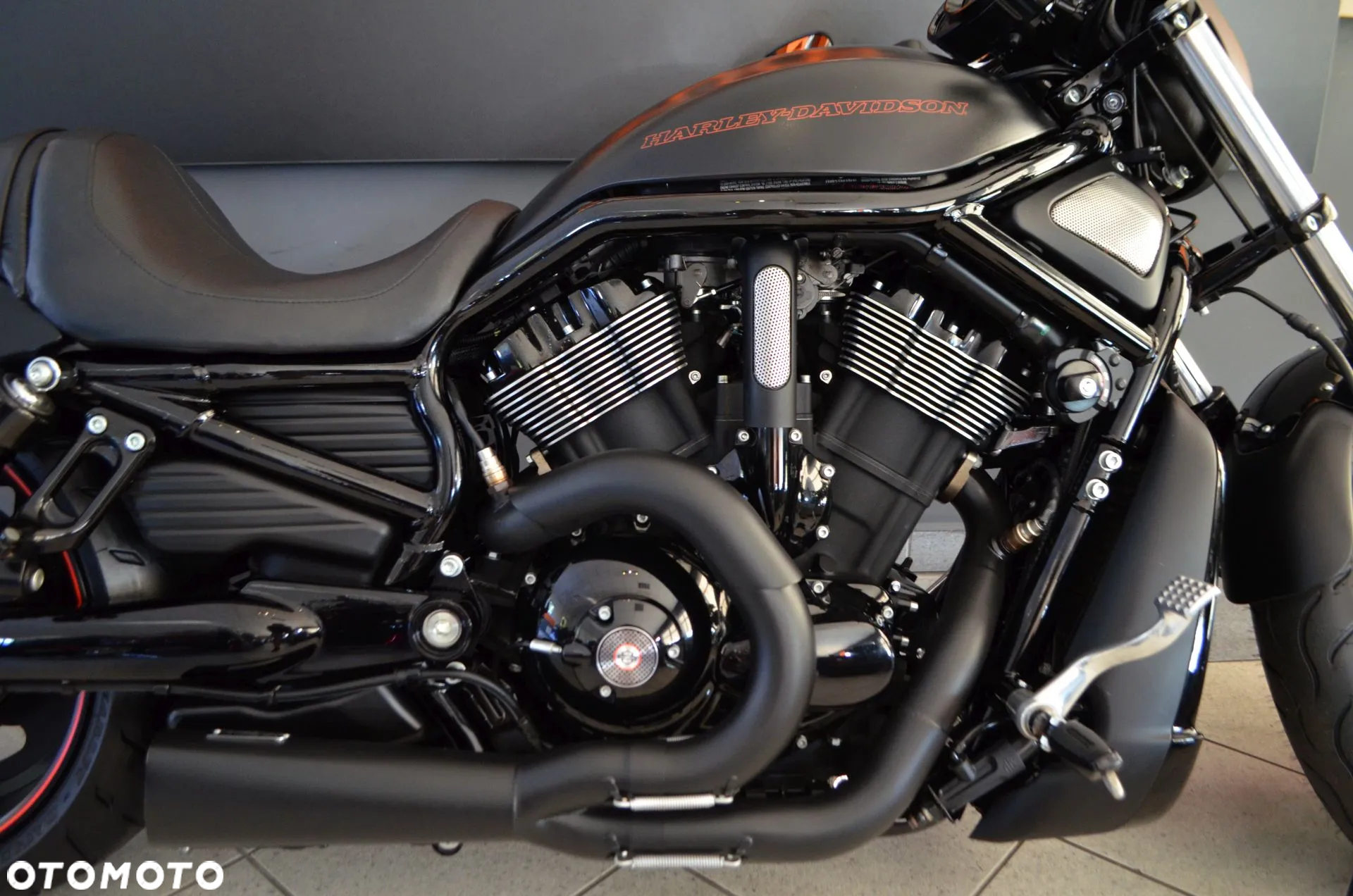 Harley-Davidson V-Rod Night Rod - 6