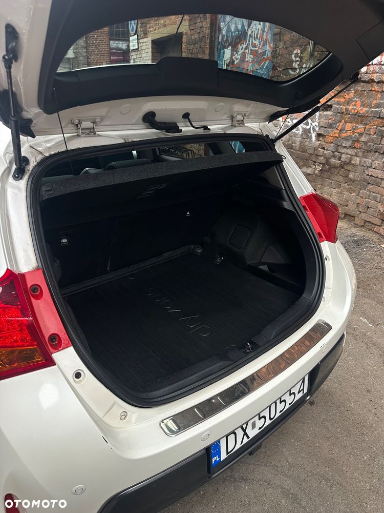 Toyota Auris - 15