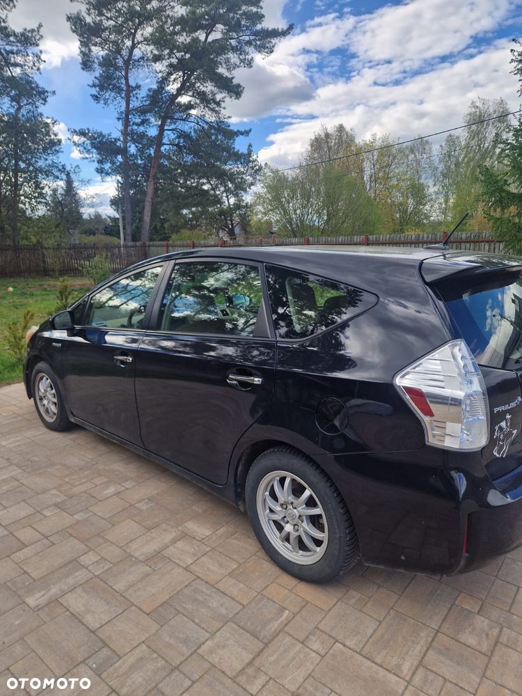 Toyota Prius+ (Hybrid) - 9