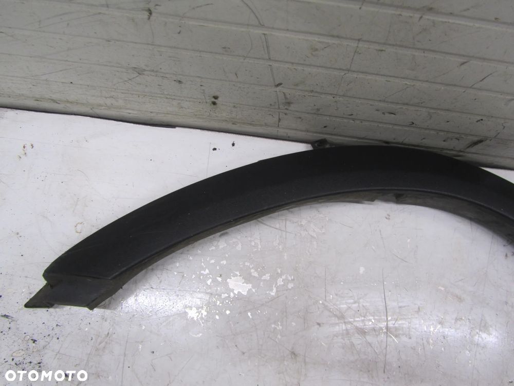 iveco daily 06->2.3 hpi listwa na błotnik lewy przód - 3