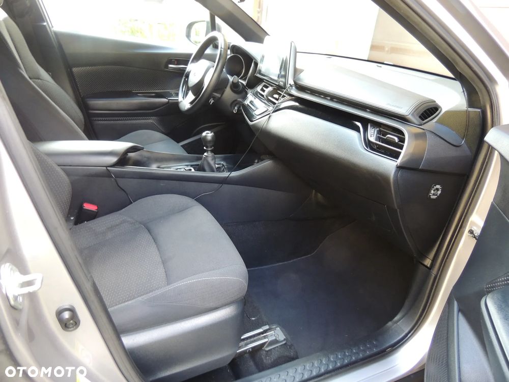 Toyota C-HR 1.2 T GPF Premium - 16
