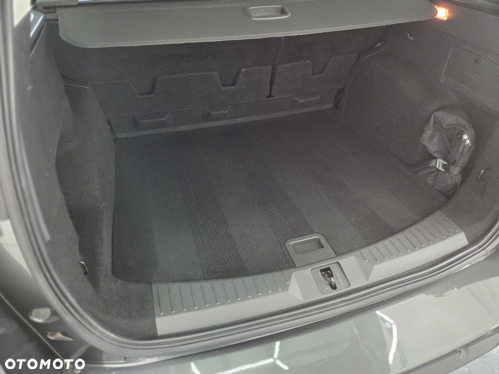 Ford Kuga 2.0 TDCi 4WD Titanium Plus - 23